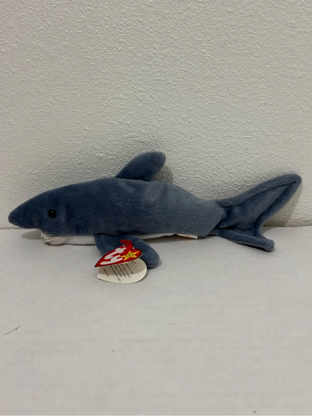 Beanie Babies Collection 1996 Crunch The Shark Gray White TY BEANIE BABY